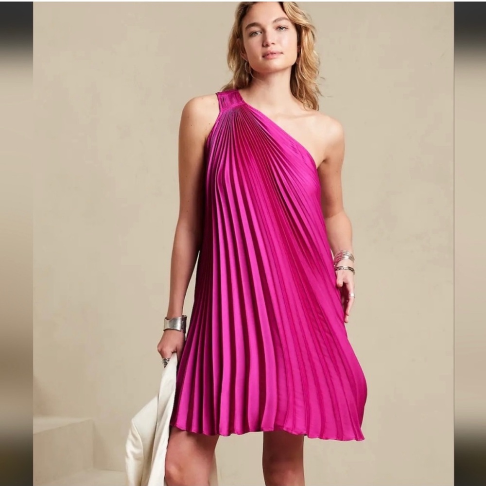 Banana Republic one-shoulder mini dress.
